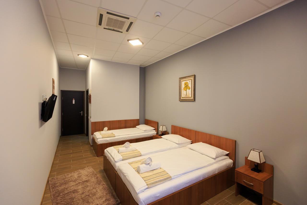 Corner Center Rental Бузэу Экстерьер фото