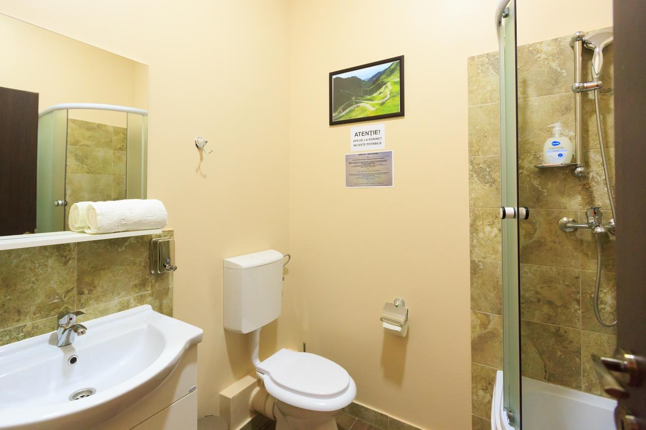 Corner Center Rental Бузэу Экстерьер фото